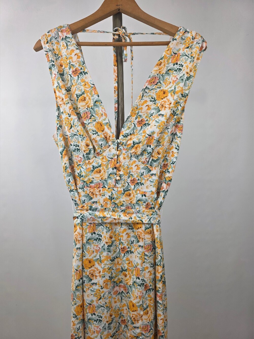 Fore Women's Yellow Floral V Neck Belted Maxi Dress Size Large - Picture 11 of 12